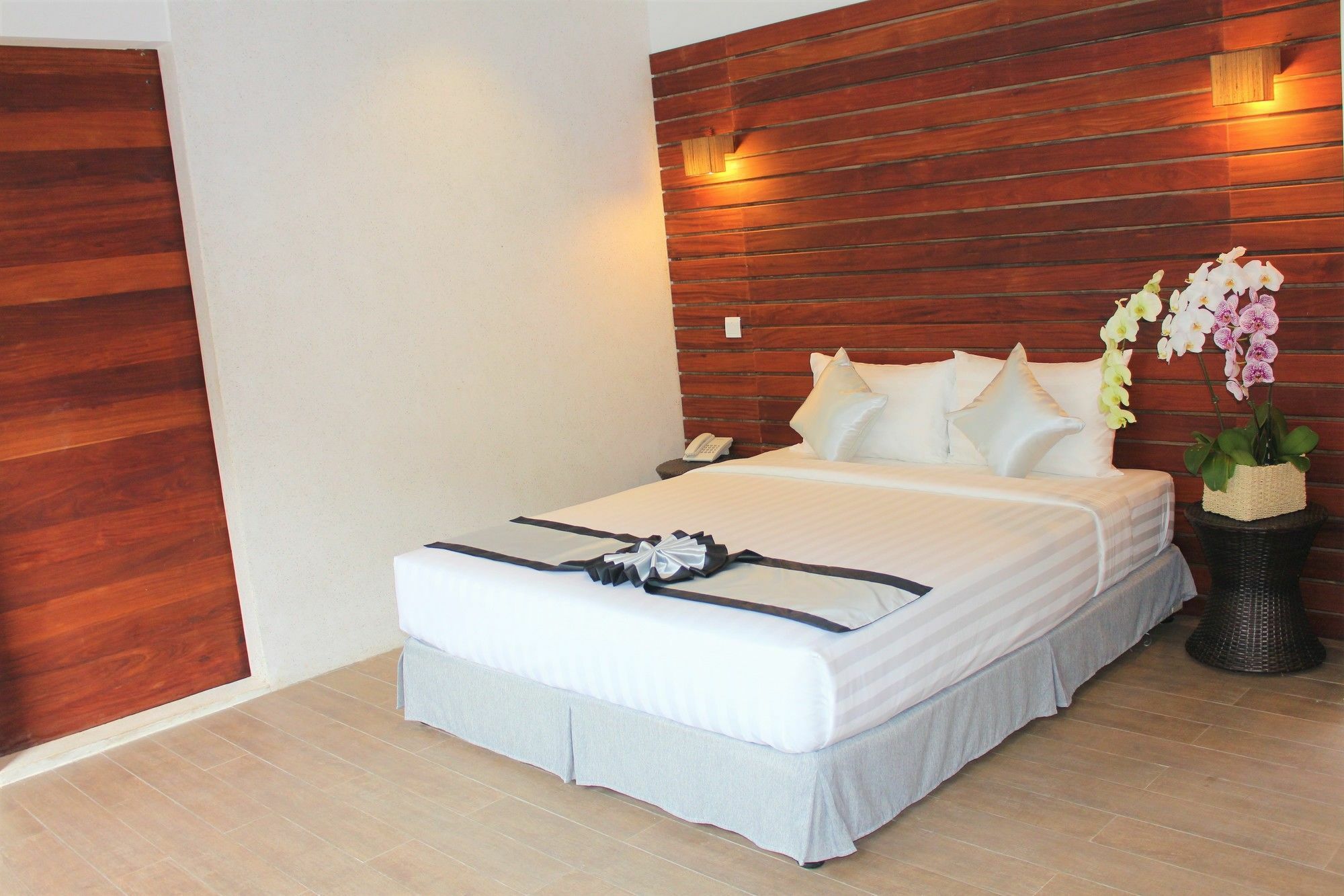 De Ninth Boutique Hotel & Spa Phnom-Penh Buitenkant foto