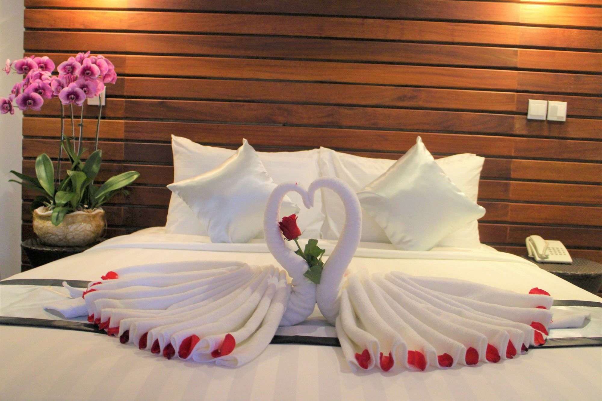 De Ninth Boutique Hotel & Spa Phnom-Penh Buitenkant foto